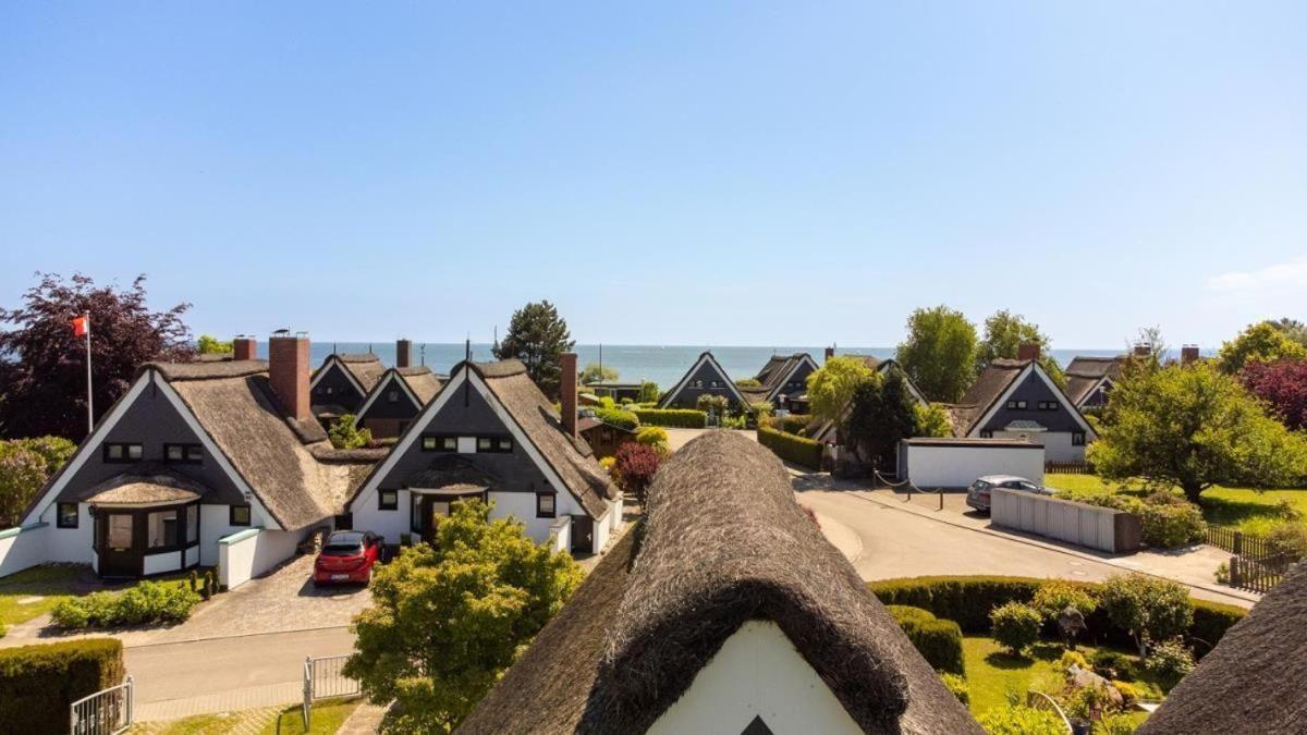 הוילה Großenbrode Am-Hohen-Ufer-Reetdach-Haus-Ocean-Breeze-136 מראה חיצוני תמונה