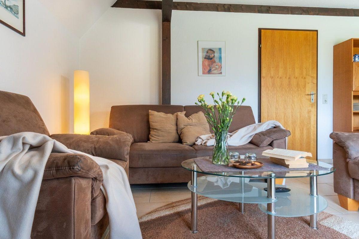 הוילה Großenbrode Am-Hohen-Ufer-Reetdach-Haus-Ocean-Breeze-136 מראה חיצוני תמונה
